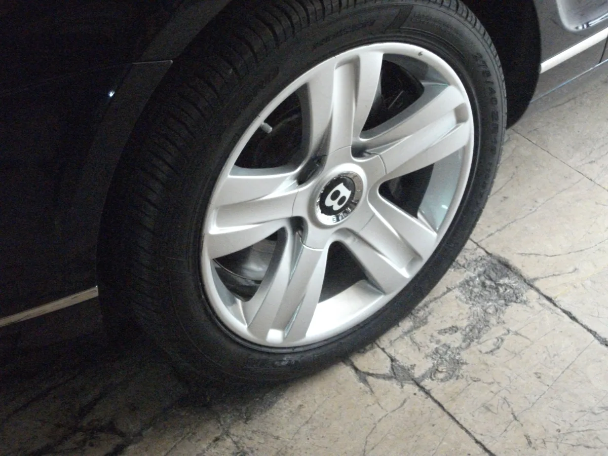 Bentley Continental - Akgün Otomotiv servisinde